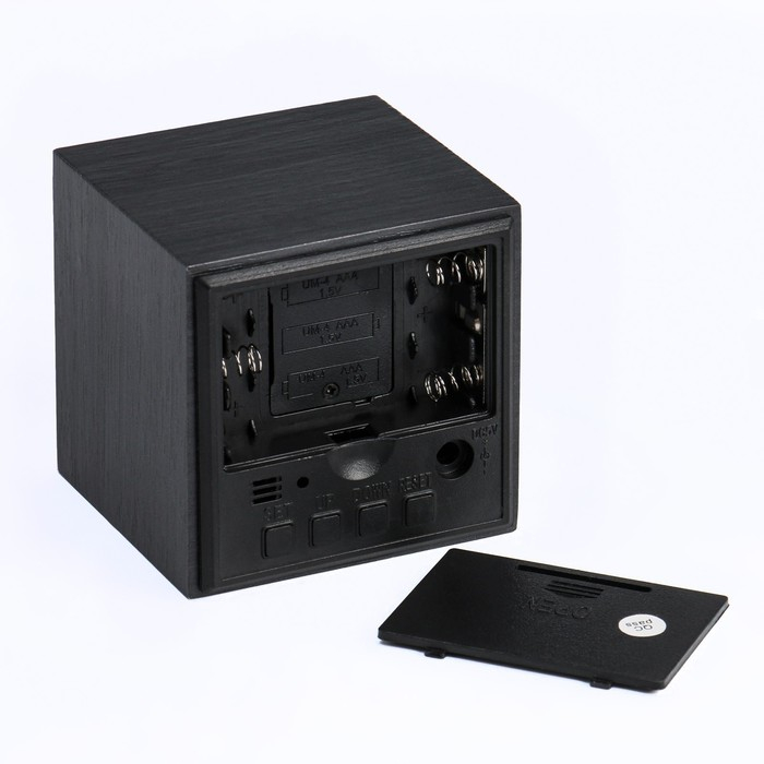 Часы - будильник электронные Часы - будильник электронные "Цифра" настольные с термометром, деревянные, 6.5 см, ААА, USB