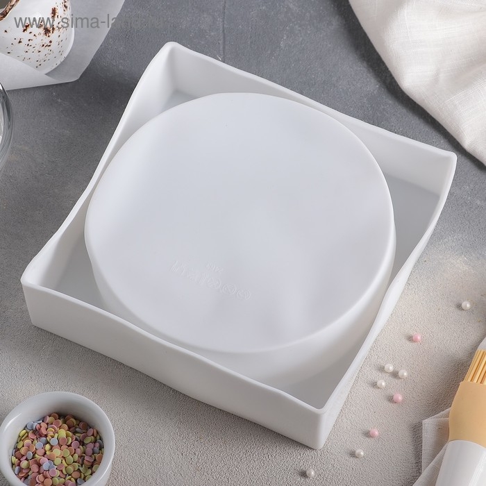 Форма для муссовых десертов и выпечки Доляна «Круг», силикон, 18×5 см, цвет белый Форма для муссовых десертов и выпечки Доляна «Круг», силикон, 18×5 см, цвет белый