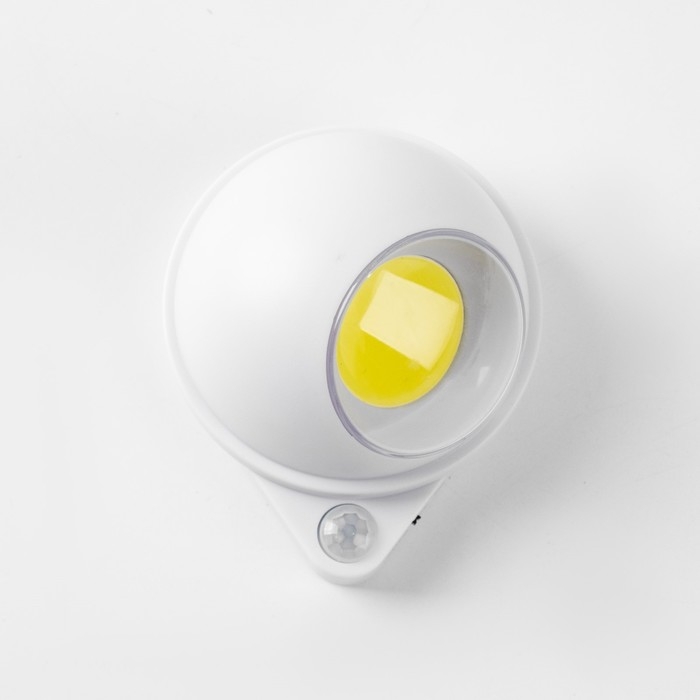 Фонарь-светильник, 200 лм, COB, 3 ААА, магнит, клейкая основа, датчик движения, 7.5 х 9.2 см Фонарь-светильник, 200 лм, COB, 3 ААА, магнит, клейкая основа, датчик движения, 7.5 х 9.2 см