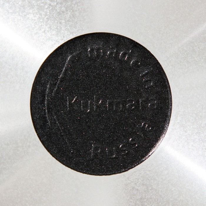 Сковорода «Традиция», d=24 см, пластиковая ручка, стеклянная крышка, антипригарное покрытие, цвет чёрный Сковорода «Традиция», d=24 см, пластиковая ручка, стеклянная крышка, антипригарное покрытие, цвет чёрный