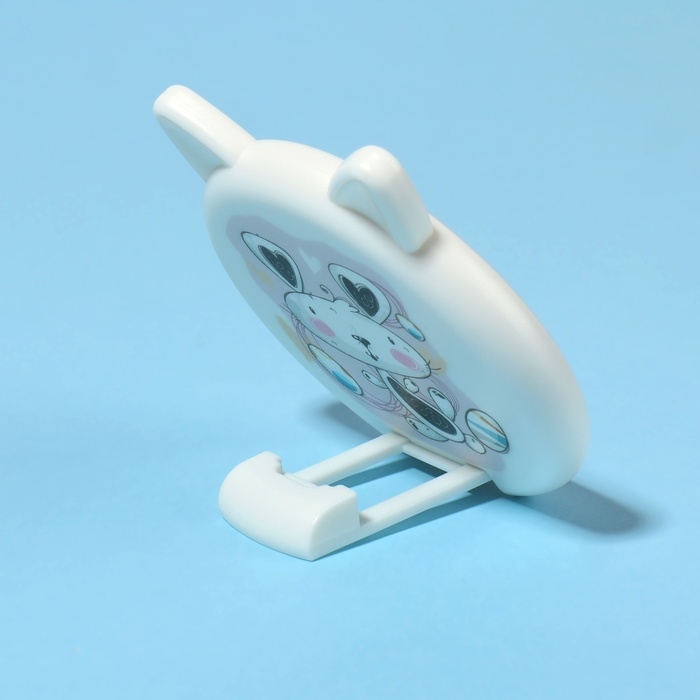 Зеркало карманное «Зверюшки», d = 5,5 см, цвет белый Зеркало карманное «Зверюшки», d = 5,5 см, цвет белый