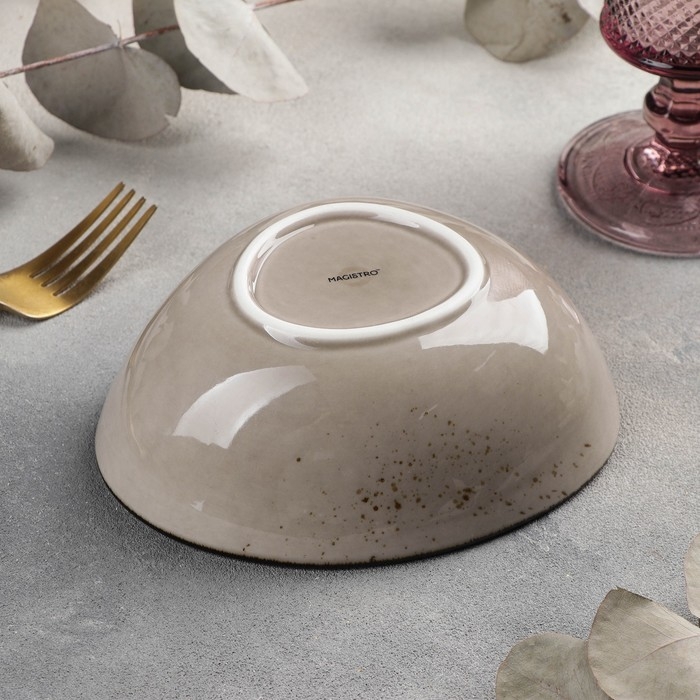 Салатник фарфоровый Magistro «Церера», 440 мл, 15,3×13 см, цвет коричневый