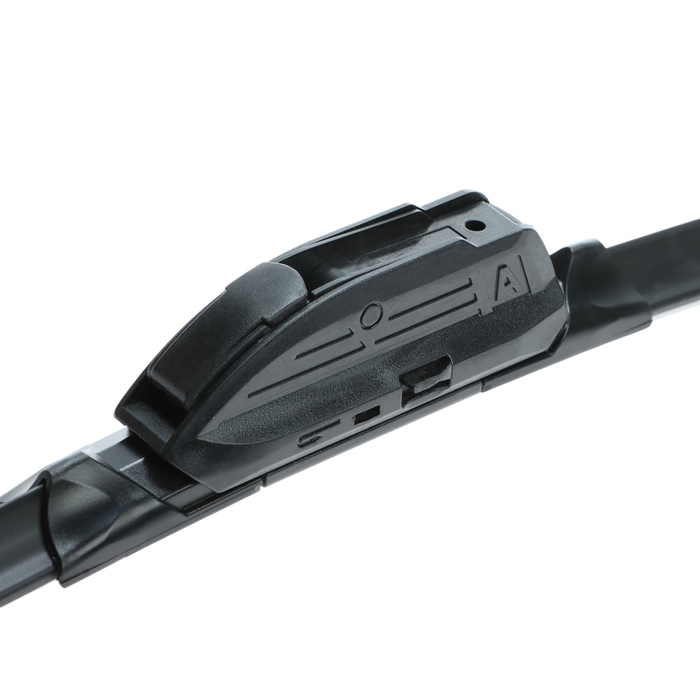 Щётка стеклоочистителя Cartage 24/600 мм, бескаркасная, мультикрепление Щётка стеклоочистителя Cartage 24/600 мм, бескаркасная, мультикрепление