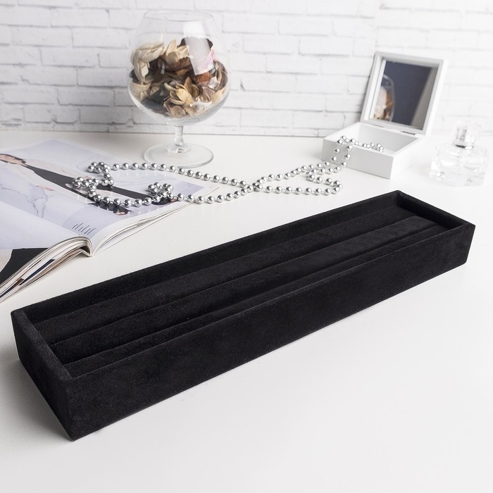 Подставка под кольца Queen fair2 полосы, 35×10×3 см, цвет чёрный Подставка под кольца Queen fair2 полосы, 35×10×3 см, цвет чёрный