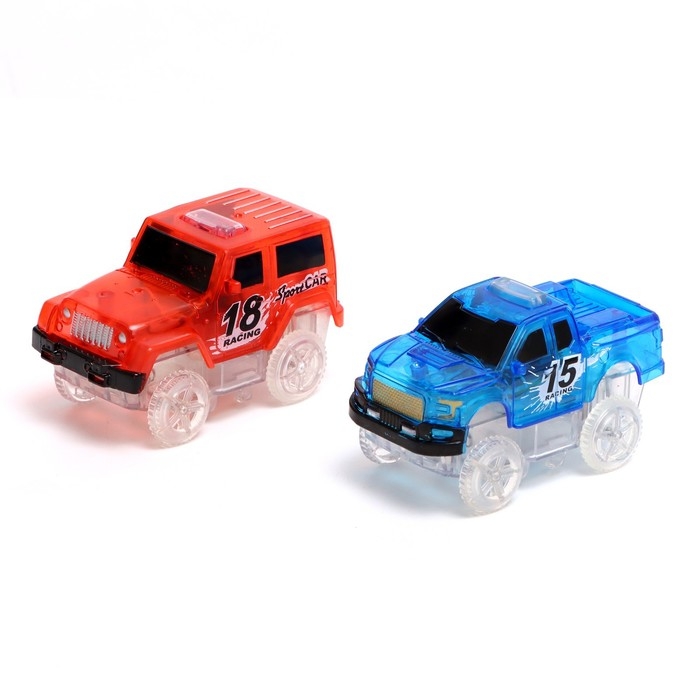 Автотрек Flash Track, с 2 машинками, 638 см, работает от батареек Автотрек Flash Track, с 2 машинками, 638 см, работает от батареек