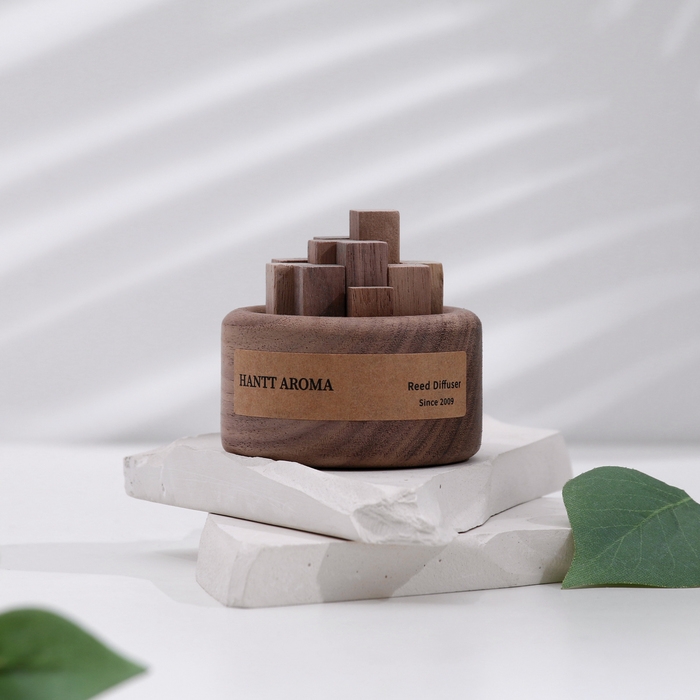 Набор деревянный диффузор Набор деревянный диффузор "Hantt Aroma", кедровое дерево, с эфирным маслом 10мл в коробке