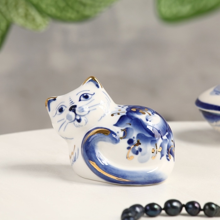 Сувенир Сувенир "Мурка", 7 х 4,5 х 6 см, гжель, кобальт, золото