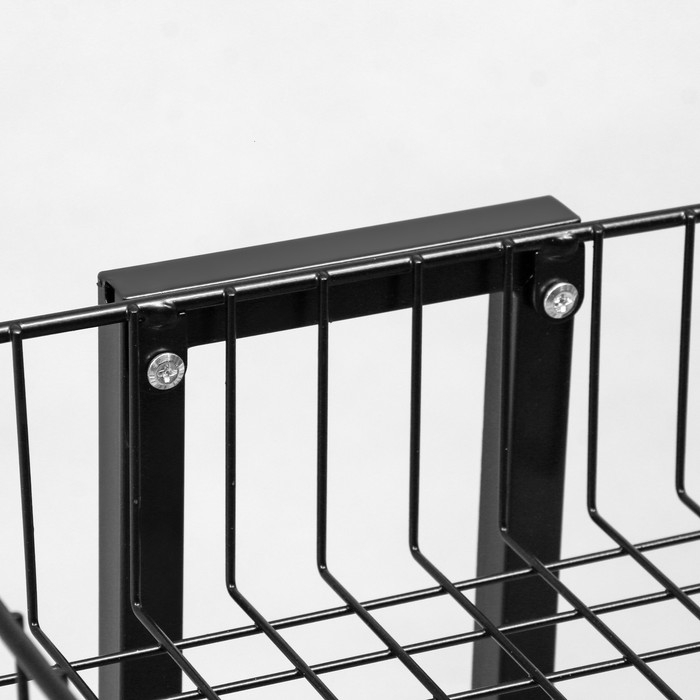 Стойка торговая универсальная, 3 корзины, на колесах, 35×35×76 см, цвет чёрный Стойка торговая универсальная, 3 корзины, на колесах, 35×35×76 см, цвет чёрный