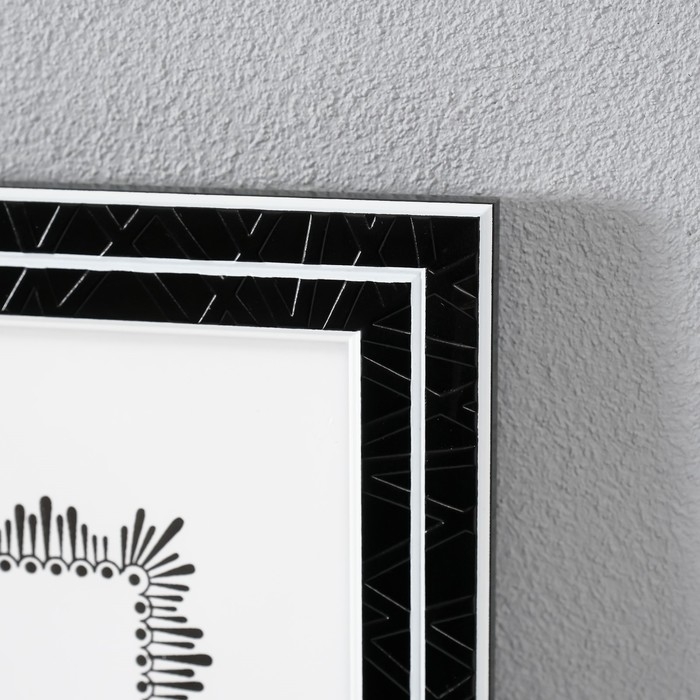 Фоторамка пластик 30х40 см Фоторамка пластик 30х40 см "Двойное сечение" чёрная 42,8х32,8х1 см