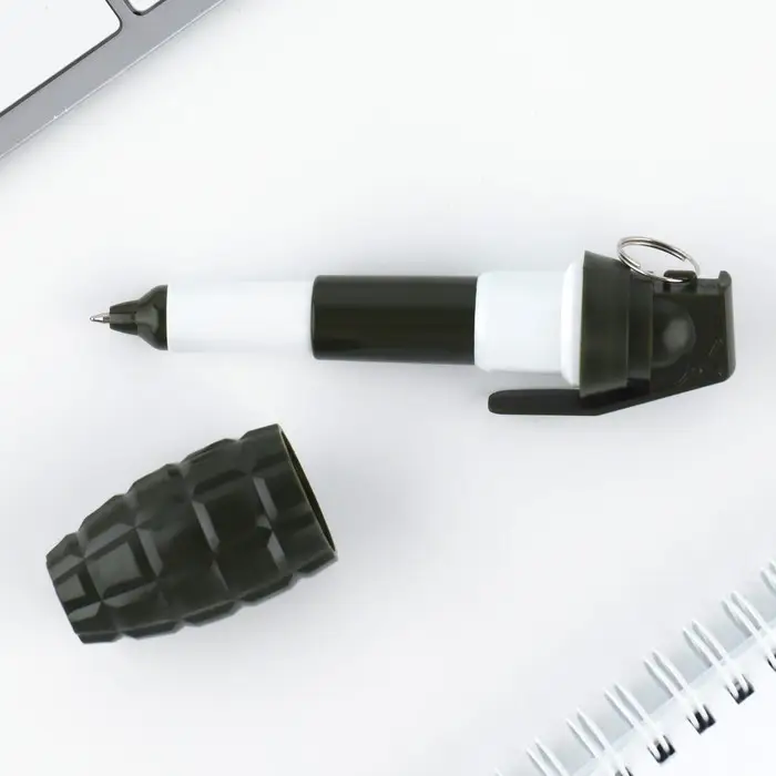 Подарочный набор: блокнот, ручка-фигурная и ластик «Настоящий герой» Подарочный набор: блокнот, ручка-фигурная и ластик «Настоящий герой»