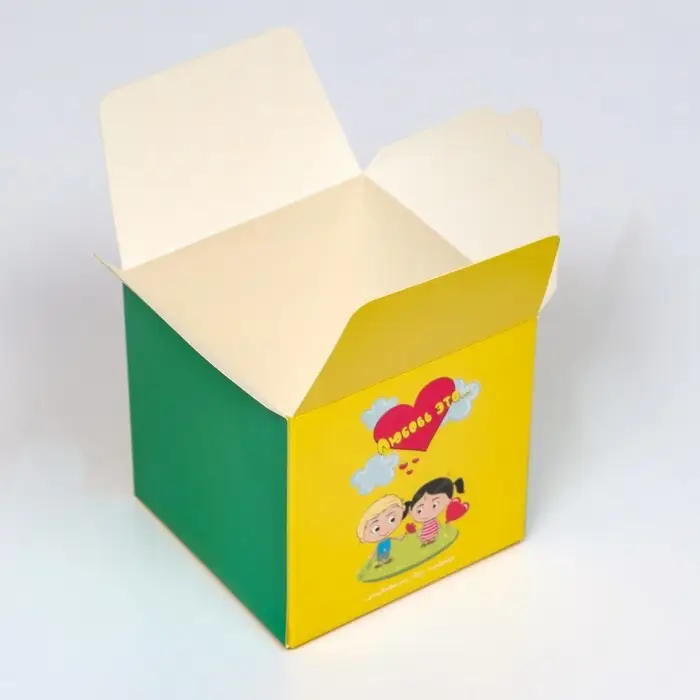 Коробка складная Коробка складная "Любовь это…", желтая, 10×10×10 см