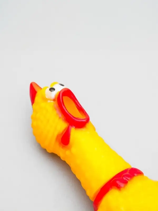 Игрушка для собак малая &laquo;Задумчивая курица&raquo;, 16.5 см, жёлтая