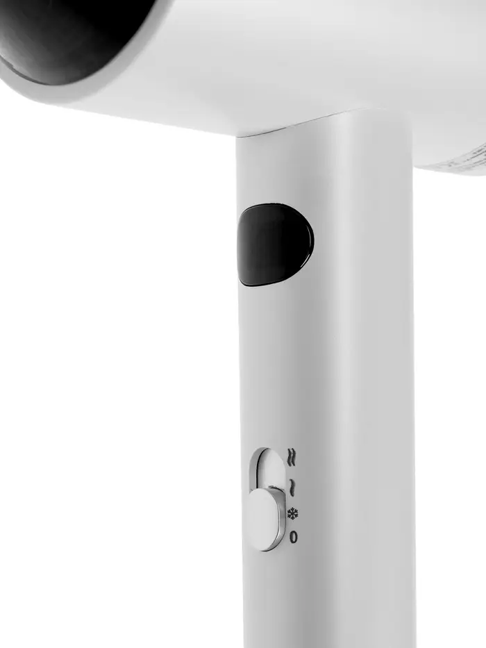 Фен Energy EN-856, 1600 Вт, 2 скорости, 3 температурных режима, ионизация, дисплей, белый Фен Energy EN-856, 1600 Вт, 2 скорости, 3 температурных режима, ионизация, дисплей, белый