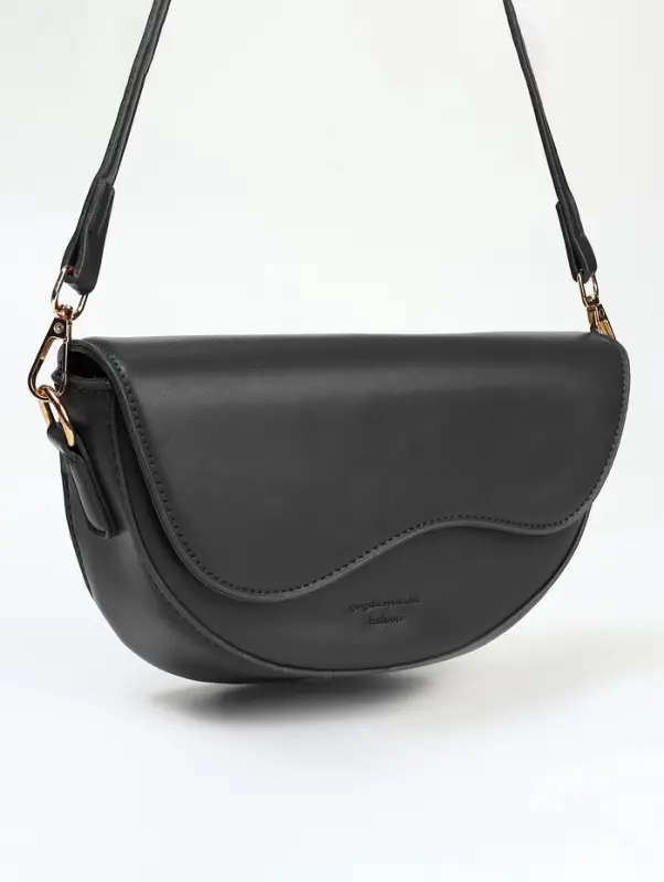 Сумка женская мессенджер на магните, 23&times;8&times;16 см, чёрная