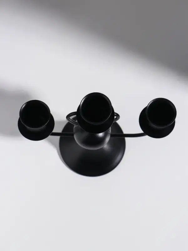 Подсвечник металл, дерево на 3 свечи  Подсвечник металл, дерево на 3 свечи "Сердечко" d=2,5 см чёрный 16,5х7х14 см