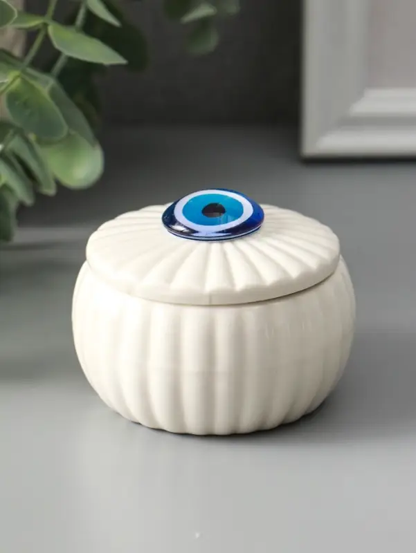Шкатулка для украшений &laquo;Глаз от сглаза&raquo;, с крышкой, белая, керамика, 7&times;7&times;5.3 см