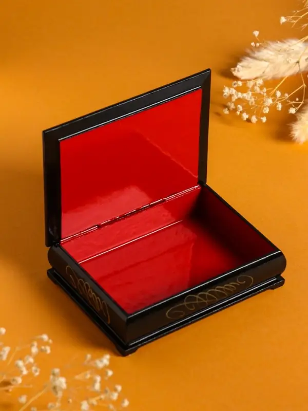 Шкатулка «Тюльпаны», 10×14 см, лаковая миниатюра