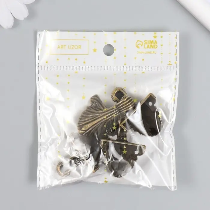 Уголок (ножка) для шкатулки &laquo;Старинная&raquo;, 4.8&times;3.7 см