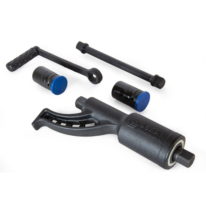 Гайковерт механический ручной удлиненный Гайковерт механический ручной удлиненный "БелАК", БАК.00018, с набором головок 32 и 33 мм