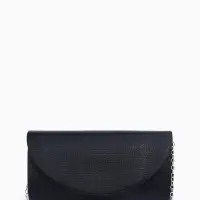 Сумка-клатч вечерняя на магните, на серебристой цепочке, чёрная