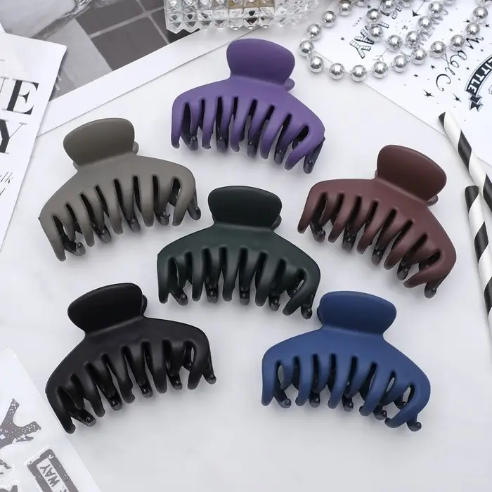 Крабик для волос «Бархат», классика, 6.5 см, МИКС Крабик для волос «Бархат», классика, 6.5 см, МИКС