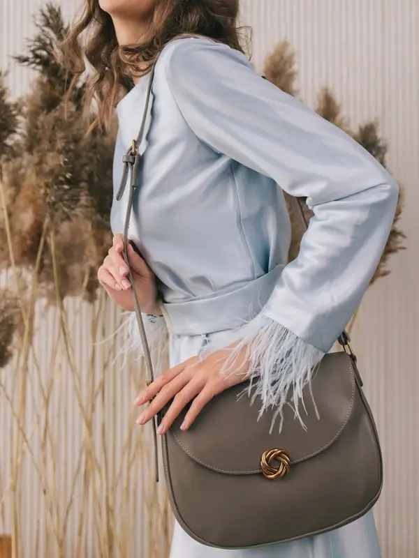 Сумка женская мессенджер TEXTURA на магните, с косметичкой, 28&times;4&times;20 см, серая