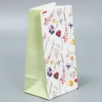 Пакет подарочный без ручек «Цветы», 10×19.5×7 см