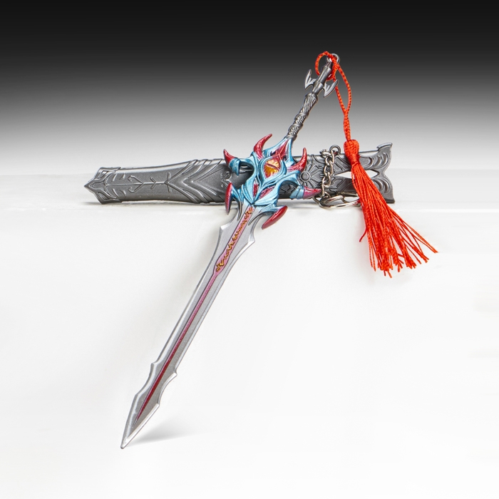 Сувенирное оружие подвесное мини Сувенирное оружие подвесное мини "Меч Асура", брелок, 21 см, серебристый с красным