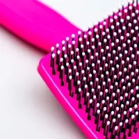 Пуходёрка малая, 6&times;13.5 см, мягкая, с закруглёнными зубьями, пластик, розовая