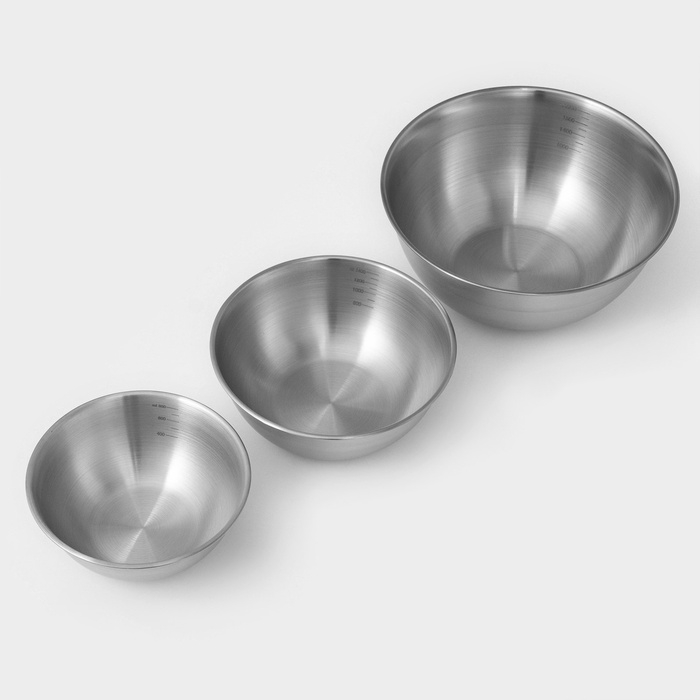 Миски-салатники Sphere, 950 мл, 1,55 л, 3,4 л, с мерной шкалой, нержавеющая сталь, набор 3 шт, серебряные Миски-салатники Sphere, 950 мл, 1,55 л, 3,4 л, с мерной шкалой, нержавеющая сталь, набор 3 шт, серебряные