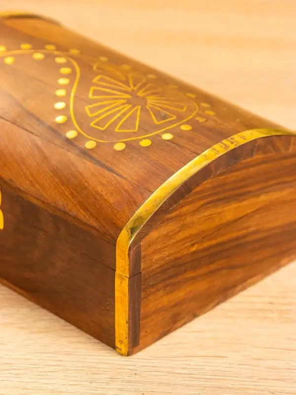 Шкатулка  Шкатулка "Глу" 18х12,8х8 см, дерево шишам, латунь