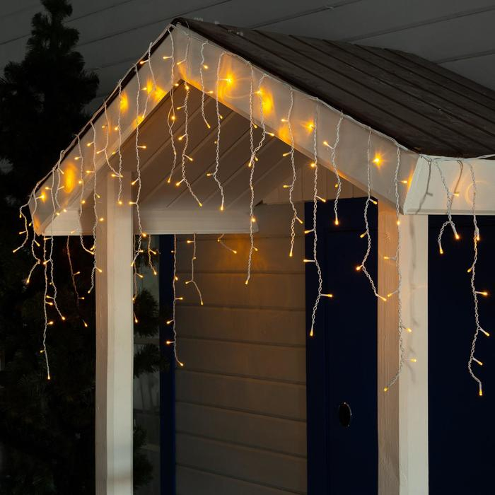 Гирлянда «Бахрома» 3 × 0.6 м, IP44, УМС, белая нить, 160 LED, свечение жёлтое, 220 В Гирлянда «Бахрома» 3 × 0.6 м, IP44, УМС, белая нить, 160 LED, свечение жёлтое, 220 В