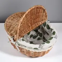 Плетёная корзина-лукошко, ткань внутри, 2 крышки, 35×28 см, высота 14.5 см, высота с ручкой 31 см, дно