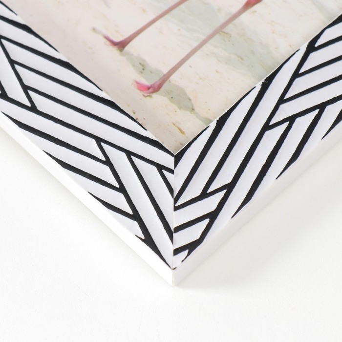 Фоторамка пластик 13х18 см Фоторамка пластик 13х18 см "Чёрные линии на белом" 21,5х16,5 см