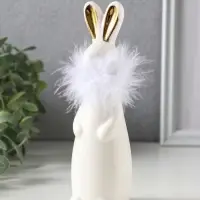 Сувенир керамика "Белый зайка с ожерельем из пуха" 5х4,5х17 см