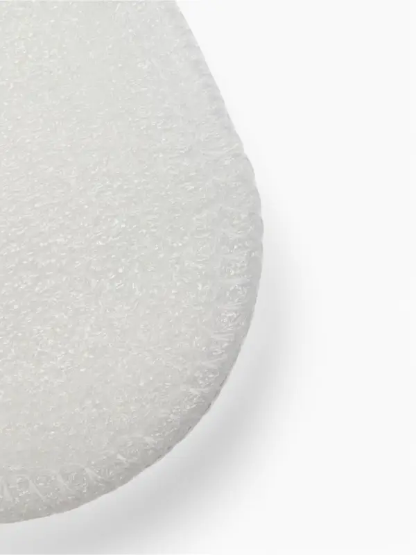 Тапочки одноразовые, антикризисные, подошва 4 мм, белые, 42 р. Тапочки одноразовые, антикризисные, подошва 4 мм, белые, 42 р.