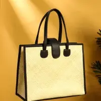 Сумка плетёная на застёжке из пандана 41х16х50 см, бежево-чёрный Сумка плетёная на застёжке из пандана 41х16х50 см, бежево-чёрный