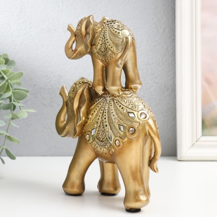 Сувенир полистоун Сувенир полистоун "Золотой слон со слонёнком на спине - цирковая попона" 20х5х16 см