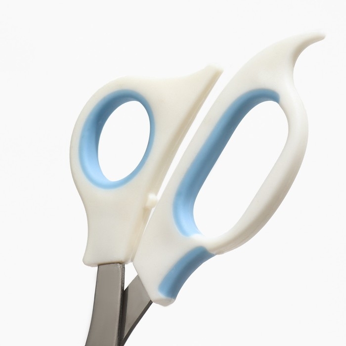 Ножницы-когтерезы средние с упором для пальца, 12 х 4,5 х 1,4 см, эконом, микс цветов Ножницы-когтерезы средние с упором для пальца, 12 х 4,5 х 1,4 см, эконом, микс цветов