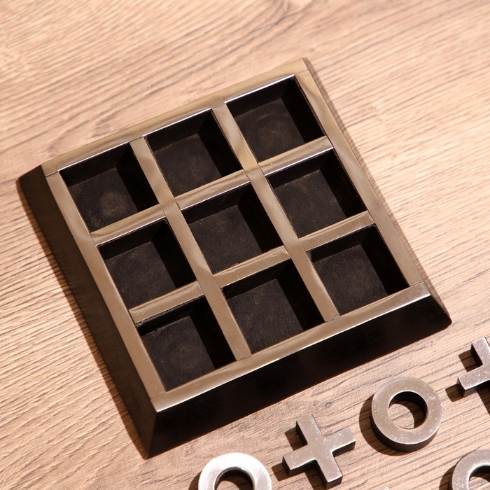 Игра настольная  Игра настольная "Крестики-нолики" 13х13 см, манговое дерево, сталь