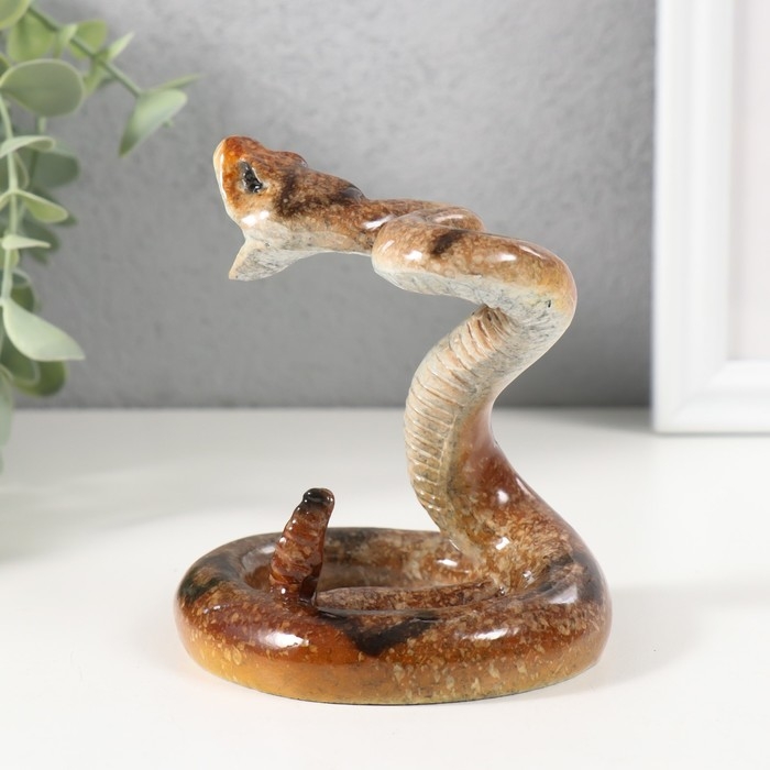 Сувенир полистоун лак Сувенир полистоун лак "Гремучая змея" 9,8х9,2х10,5 см