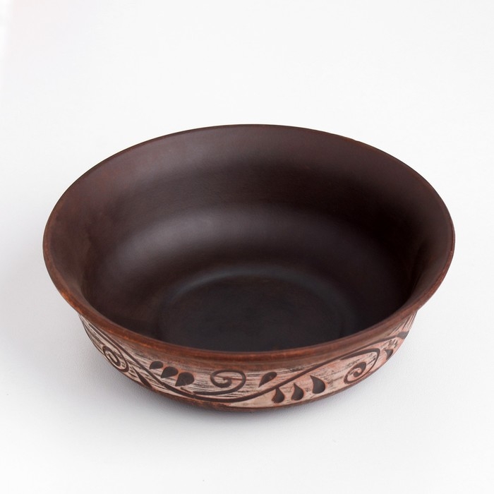 Тарелка глубокая 0,55 л, 5х16х16 см, ангоб Тарелка глубокая 0,55 л, 5х16х16 см, ангоб