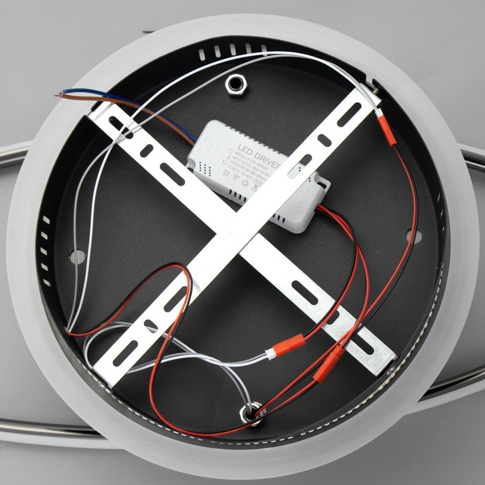 Светильник Светильник "Фави" LED 40Вт 4000К черный 30х15х59 см BayerLux