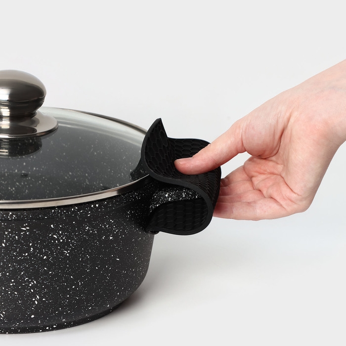 Коврик - подставка под горячее силиконовый, d=140 мм, толщина=3.5 мм, цвет черный Коврик - подставка под горячее силиконовый, d=140 мм, толщина=3.5 мм, цвет черный