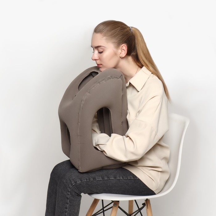 Подушка надувная, 50 × 35 × 30 см, в чехле, цвет серый Подушка надувная, 50 × 35 × 30 см, в чехле, цвет серый