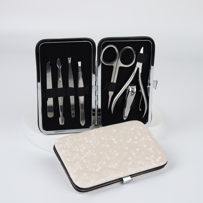 Набор маникюрный, 7 предметов, в футляре, цвет МИКС Набор маникюрный, 7 предметов, в футляре, цвет МИКС