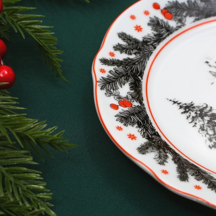 Новый год. Тарелка керамическая «Снеговик», 19 см Новый год. Тарелка керамическая «Снеговик», 19 см