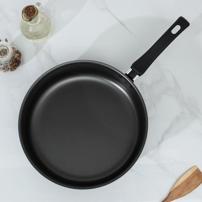 Сотейник Promo, 3,5 л, d=26 см, h=8 см, стеклянная крышка, пластиковая ручка, антипригарное покрытие, цвет чёрный Сотейник Promo, 3,5 л, d=26 см, h=8 см, стеклянная крышка, пластиковая ручка, антипригарное покрытие, цвет чёрный