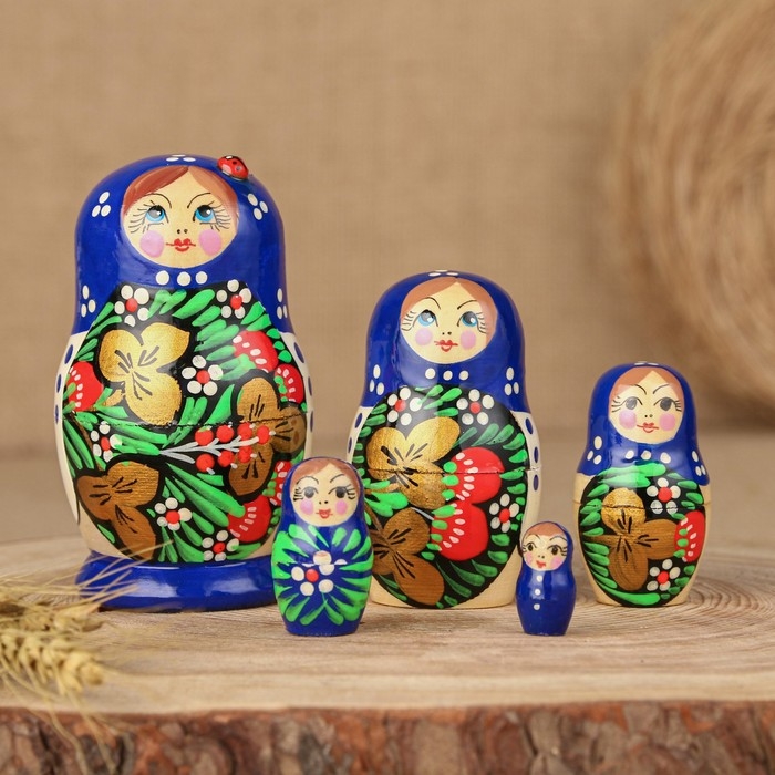 Матрёшка «Божья коровка», голубое платье, 5 кукольная, 9-10 см Матрёшка «Божья коровка», голубое платье, 5 кукольная, 9-10 см