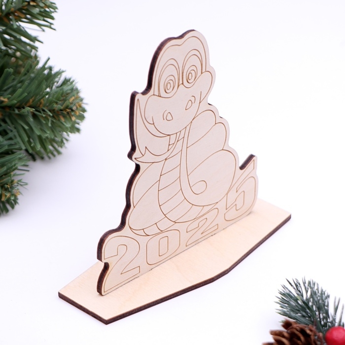 Новый год. Декоративная Подставка с символом года Новый год. Декоративная Подставка с символом года "Змейка 2025", 12,5 х 11,2 х 5 см